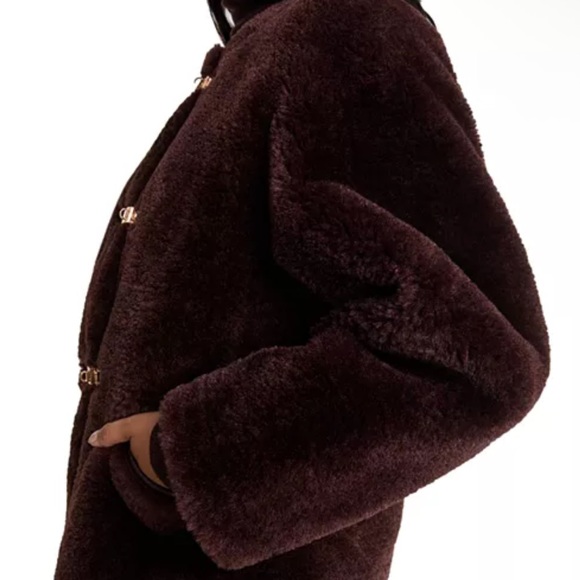 Maje Rich Brown Teddy Jacket! NWOT 36/US4 - Picture 3 of 12